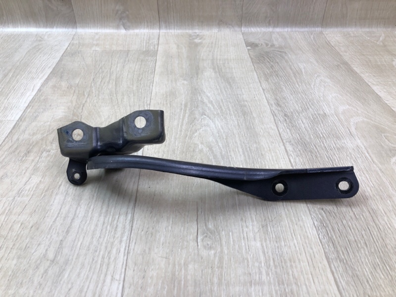 Петля капота правая LEGACY BN 14-18 Петля капота правая LEGACY BN 14-18