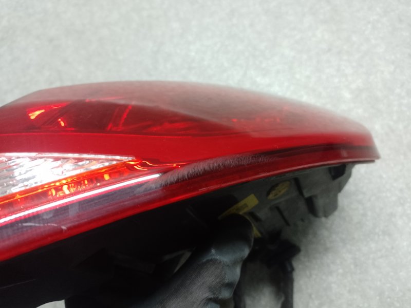 Фонарь наружный правый 200 14-16 2016 2.4 ED6