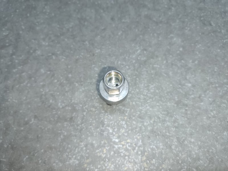 Датчик давления кондиционера CHRYSLER 200 14-16 2.4 ED6 Датчик давления кондиционера CHRYSLER 200 14-16 2.4 ED6