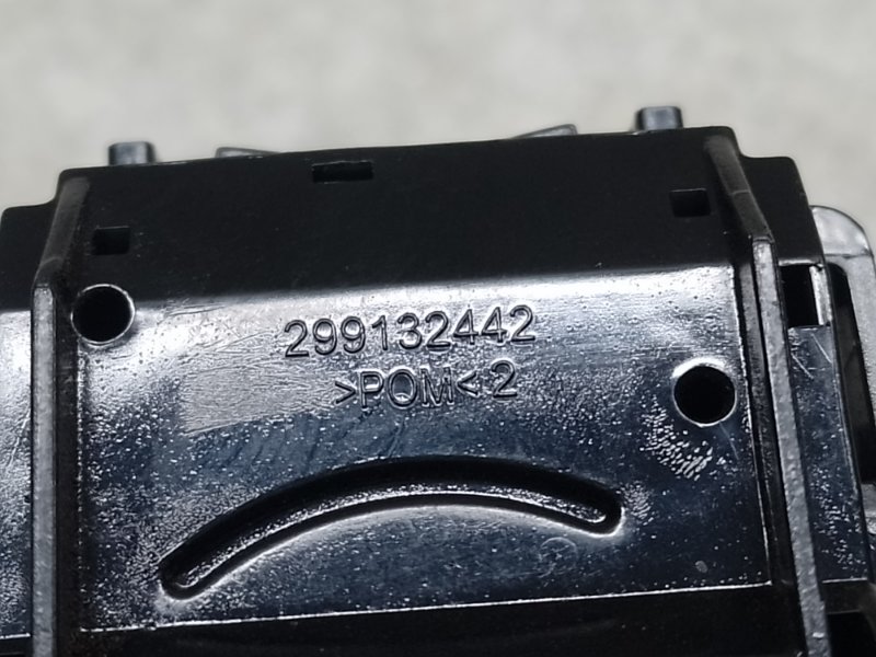 Подрулевой переключатель правый 200 14-16 2016 2.4 ED6