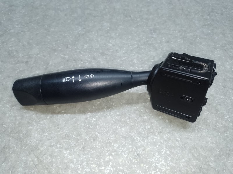 Подрулевой переключатель левый CHRYSLER 200 14-16 2016 2.4 ED6 68145 642AG Б/У