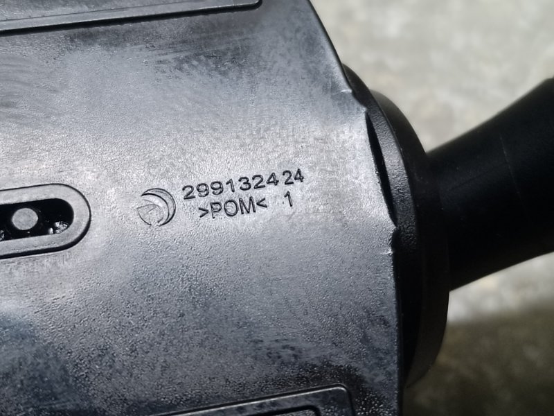 Подрулевой переключатель левый 200 14-16 2016 2.4 ED6