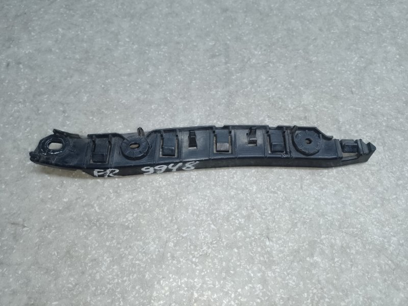 Кронштейн переднего бампера (на крыле) правый CHRYSLER 200 14-16 2016 2.4 ED6 68103180AC Б/У