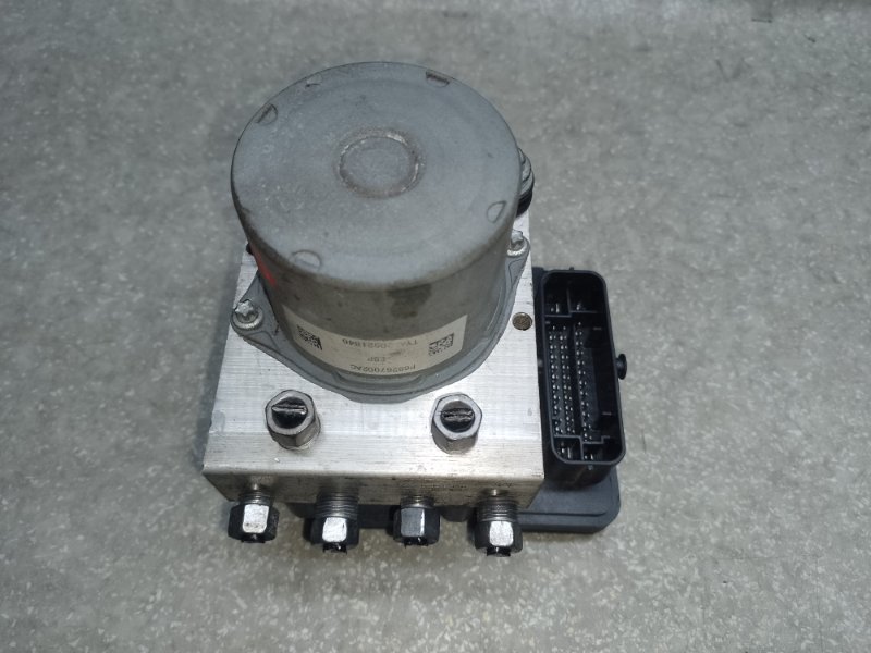 Блок ABS CHRYSLER 200 14-16 2016 2.4 ED6 68270 561AA Б/У