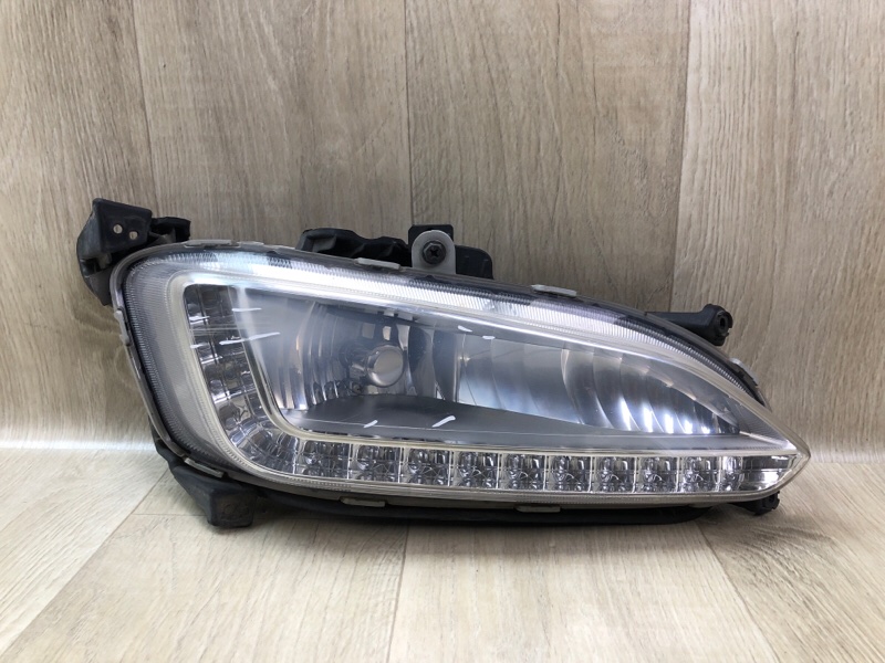 Запчасть противотуманная фара передняя правая HYUNDAI SANTA FE (DM) 12-18 92202-2W020 Б/У Противотуманная фара передняя правая HYUNDAI SANTA FE (DM) 12-18 92202-2W020 Б/У