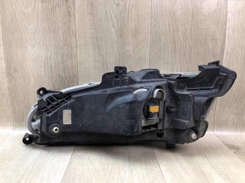 Противотуманная фара передняя правая SANTA FE (DM) 12-18 Противотуманная фара передняя правая SANTA FE (DM) 12-18