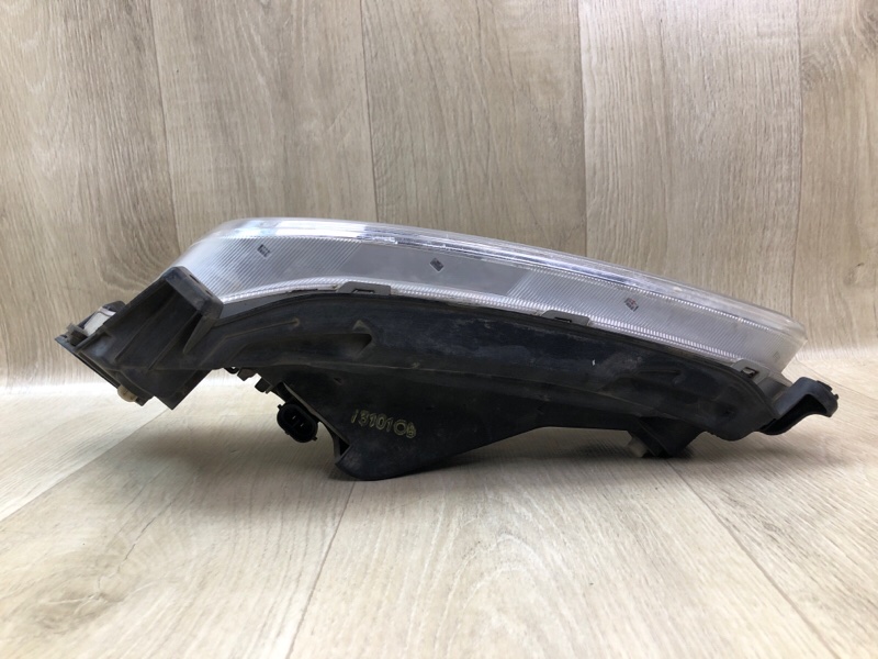 Противотуманная фара передняя правая SANTA FE (DM) 12-18 Противотуманная фара передняя правая SANTA FE (DM) 12-18