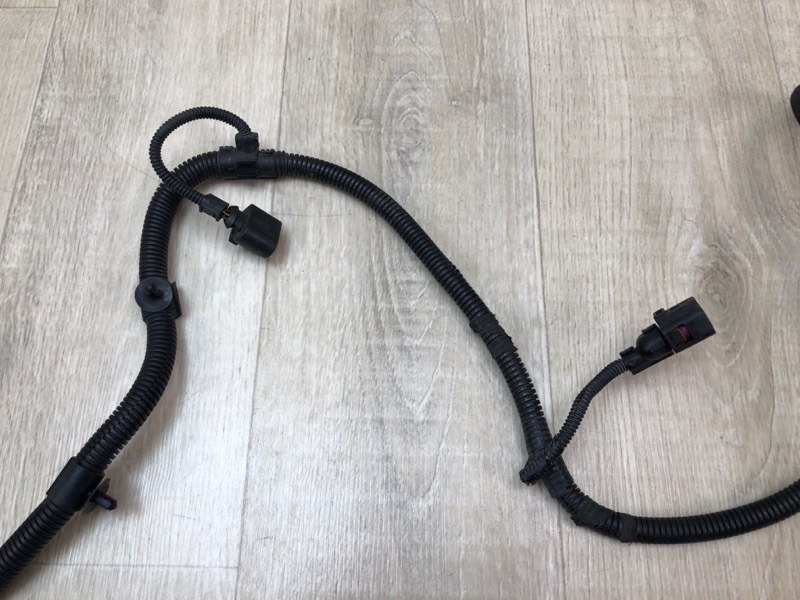 Проводка бампера передняя VOLKSWAGEN TOUAREG 02-10 Проводка бампера передняя VOLKSWAGEN TOUAREG 02-10