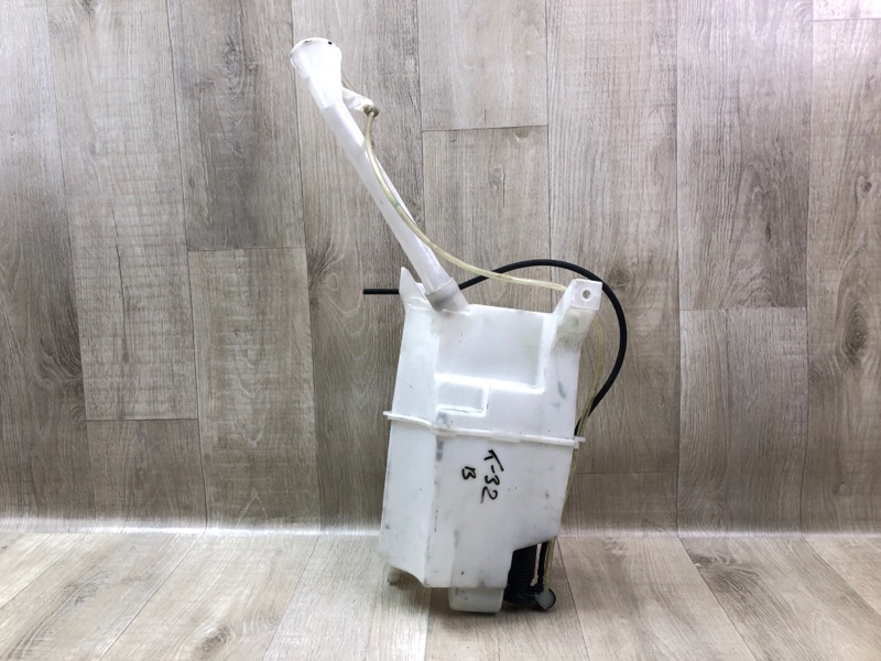 Бачок омывателя NISSAN X-TRAIL/ROGUE T32 13-20 Бачок омывателя NISSAN X-TRAIL/ROGUE T32 13-20