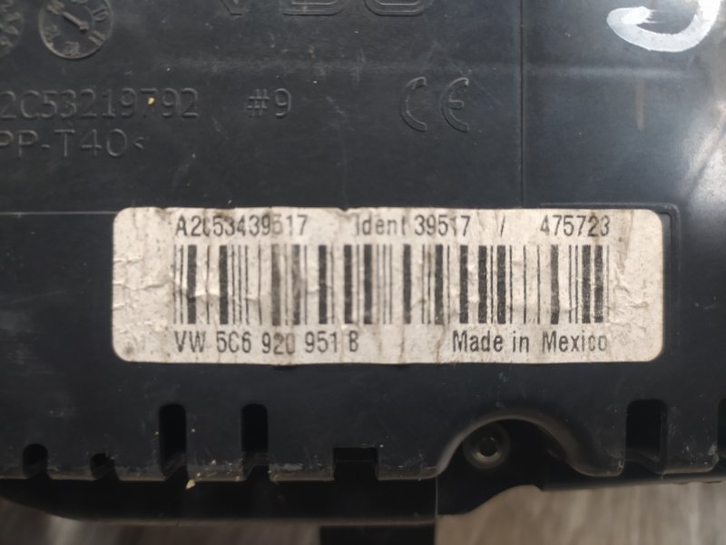 Панель приборов JETTA USA 10-17 2011 162 CBTA 2.5L