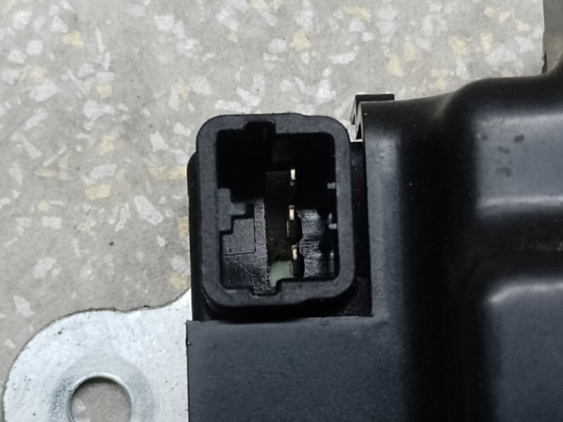 Замок крышки багажника KIA FORTE/CERATO TD 08-13