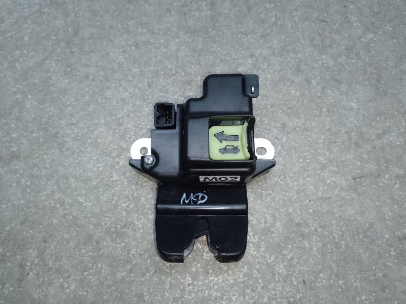 Запчасть замок крышки багажника HYUNDAI ELANTRA MD 10-15 812303X010 Б/У Замок крышки багажника HYUNDAI ELANTRA MD 10-15 812303X010 Б/У