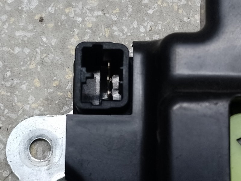 Замок крышки багажника HYUNDAI ELANTRA MD 10-15 Замок крышки багажника HYUNDAI ELANTRA MD 10-15