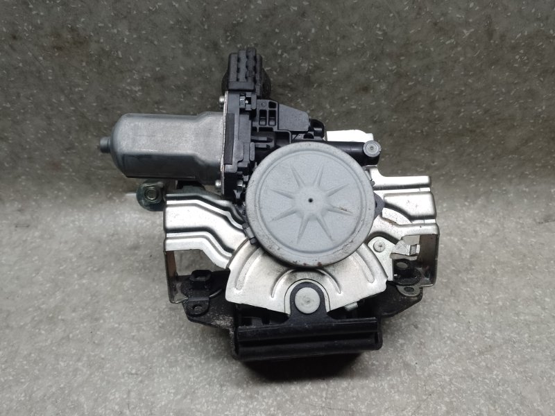 Замок крышки багажника OUTBACK BS 14-21 2015 2.5 FB25B