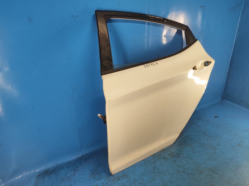 Дверь задняя левая HYUNDAI ELANTRA MD 10-15 Дверь задняя левая HYUNDAI ELANTRA MD 10-15