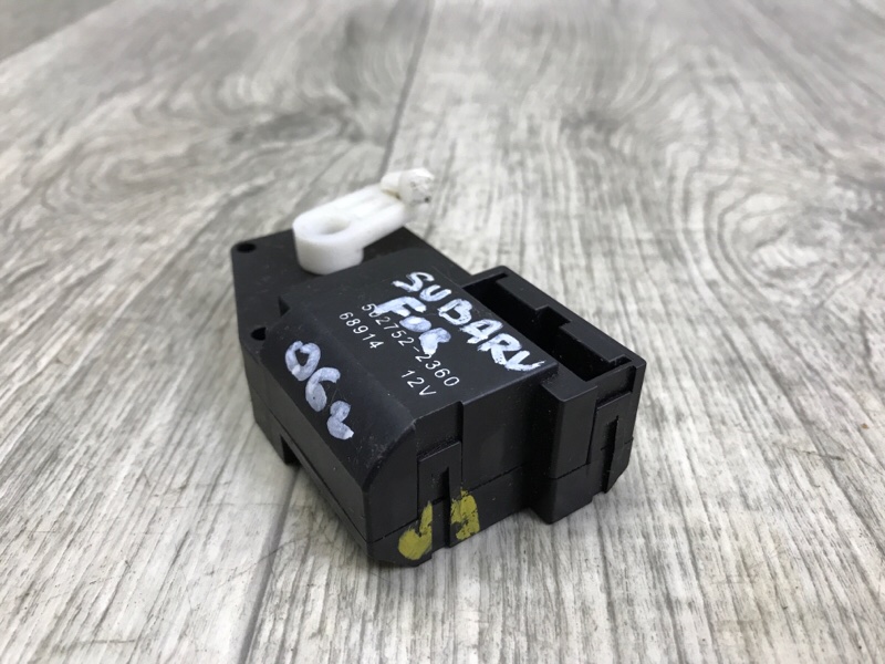 Моторчик заслонки печки FORESTER SG 02-07 Моторчик заслонки печки FORESTER SG 02-07