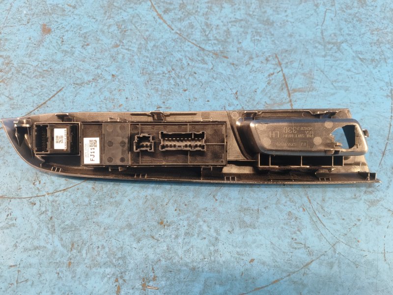 Блок управления стеклоподъемниками передний левый CROSSTREK 12-17 2014 FB20X e-Boxer