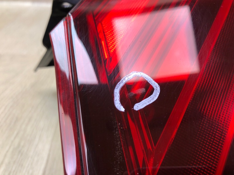 Фонарь наружный левый X-TRAIL/ROGUE T32 13-20 Фонарь наружный левый X-TRAIL/ROGUE T32 13-20