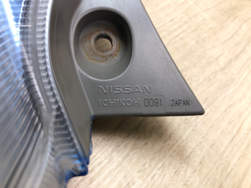 Фонарь наружный задний левый LEAF 10-17 Фонарь наружный задний левый LEAF 10-17