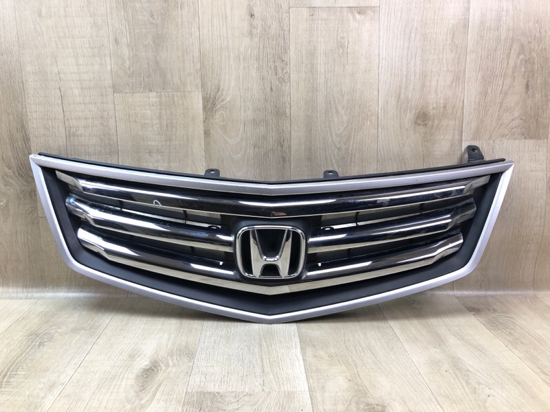 Решетка радиатора HONDA ACCORD CU8 / TSX 08-14 71121-TL0-G01 Б/У