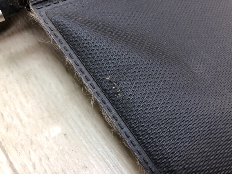 Шторка багажника 5 SERIES (E60/E61) 03-10 Универсал Шторка багажника 5 SERIES (E60/E61) 03-10 Универсал