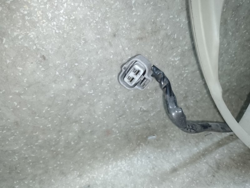 Вентилятор основного радиатора левый SIENNA 11-16 2013 GSL30 3.5 2GR-FE Вентилятор основного радиатора левый SIENNA 11-16 2013 GSL30 3.5 2GR-FE