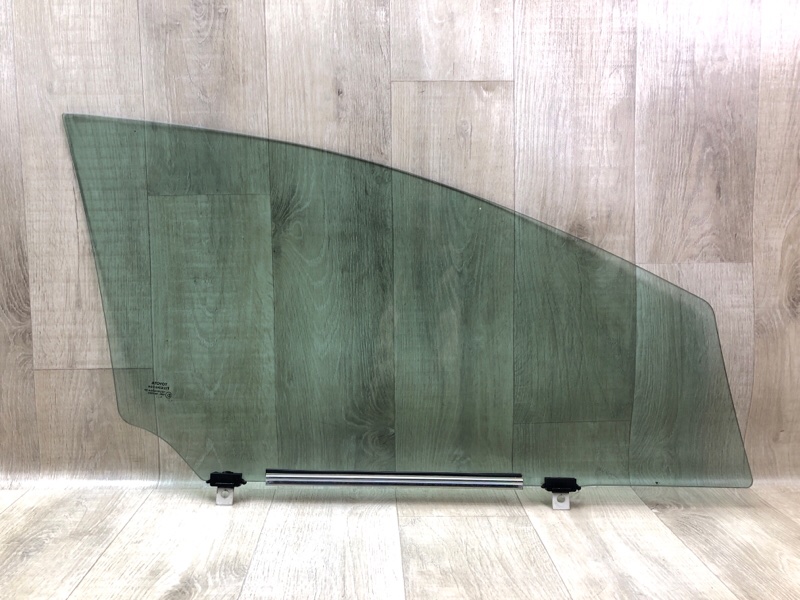 Стекло двери переднее левое AVENSIS 08-18 Стекло двери переднее левое AVENSIS 08-18