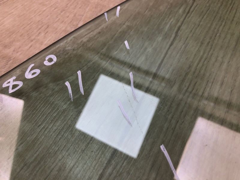 Стекло двери переднее левое AVENSIS 08-18 Стекло двери переднее левое AVENSIS 08-18