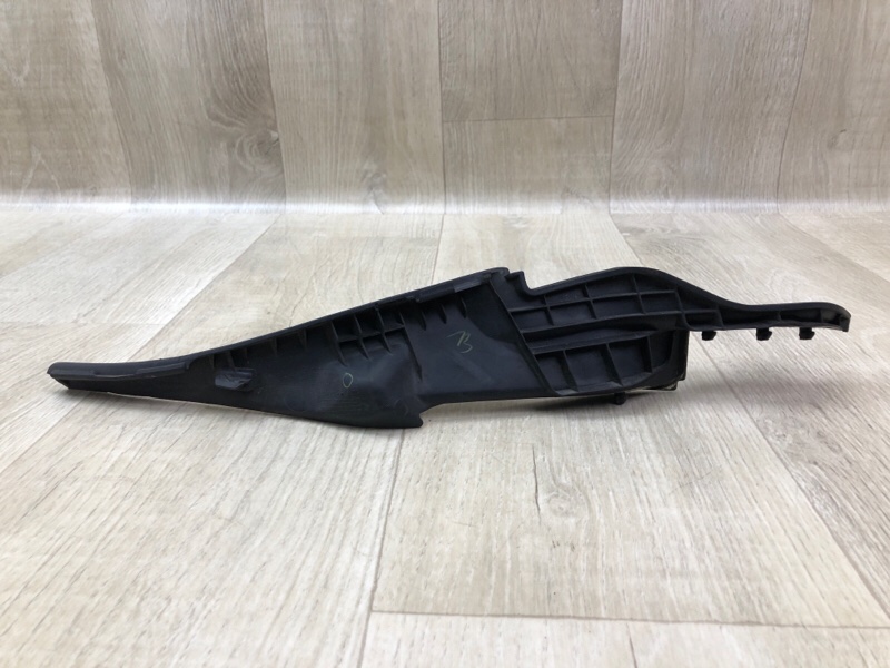 Пластик под лобовое стекло / Жабо правый CIVIC FC/FK 15- Пластик под лобовое стекло / Жабо правый CIVIC FC/FK 15-