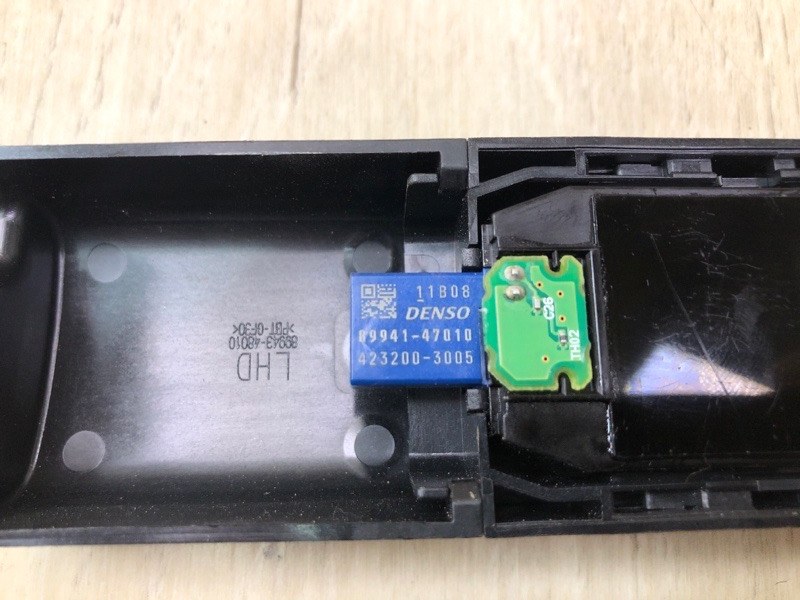 Датчик дождя RX350/450 15-22 Датчик дождя RX350/450 15-22