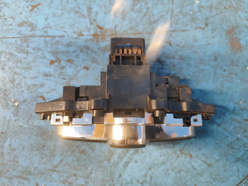 Кнопка аварийной сигнализации ACCENT RB 10- 2013 1.6 G4FD Кнопка аварийной сигнализации ACCENT RB 10- 2013 1.6 G4FD