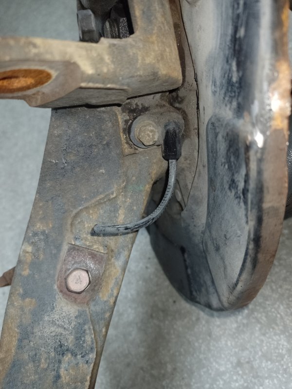 Рычаг задней подвески продольный левый OUTLANDER XL 05-13 2007 3.0 6B31