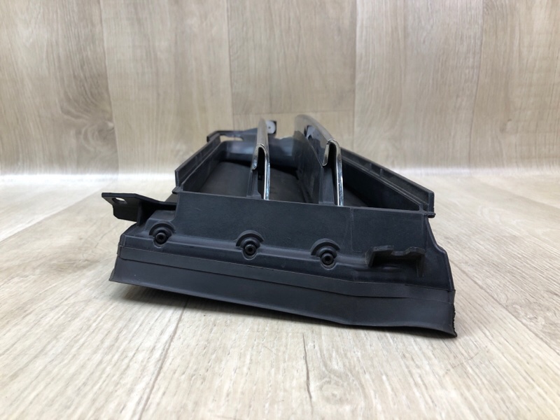 Жалюзи радиатора левые MODEL S 12-