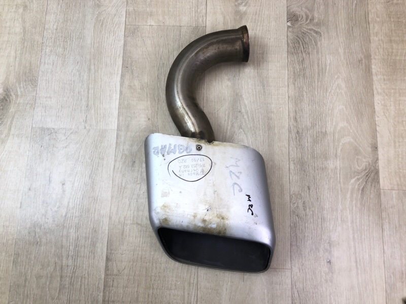 Насадка на глушитель правая CAYENNE 10-18 Насадка на глушитель правая CAYENNE 10-18