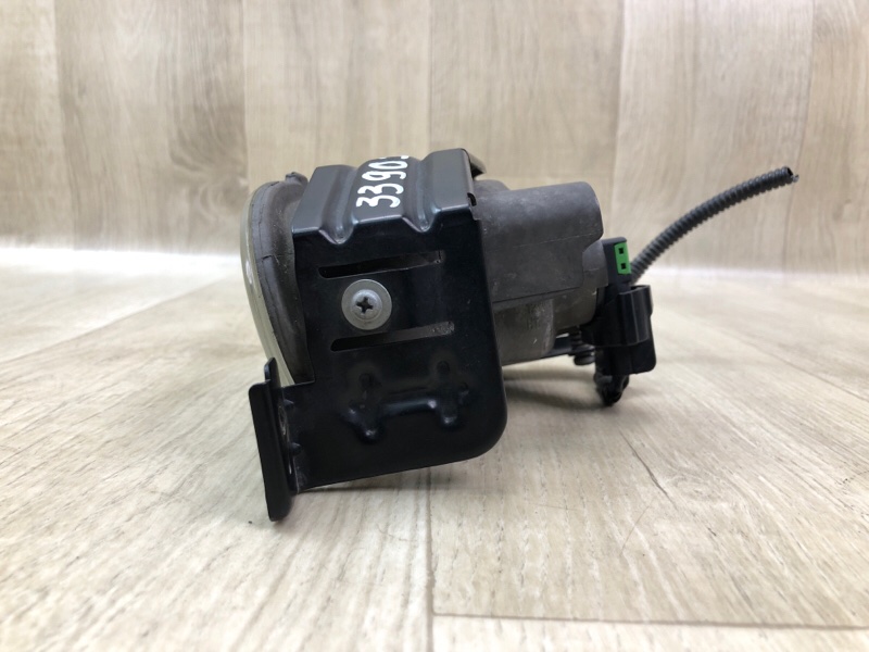 Противотуманная фара правая HONDA ACCORD CL7 / TSX 03-08 Противотуманная фара правая HONDA ACCORD CL7 / TSX 03-08