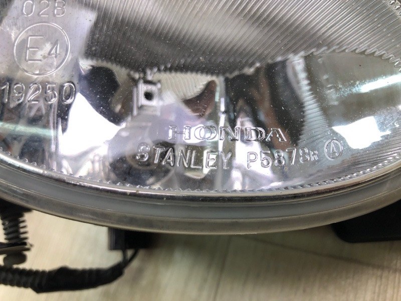 Противотуманная фара правая ACCORD CL7 / TSX 03-08 Противотуманная фара правая ACCORD CL7 / TSX 03-08