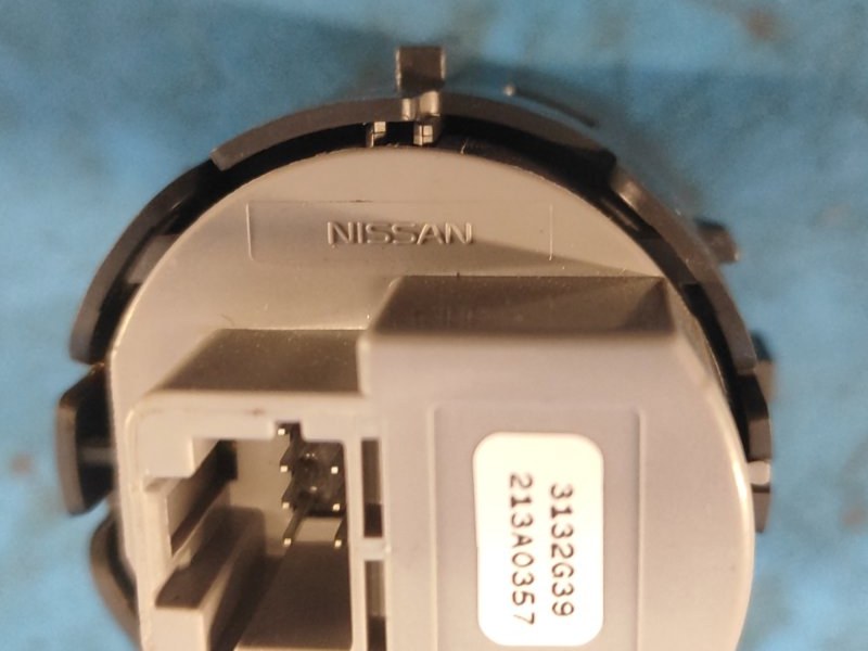 Кнопка старт-стоп QX50 18- 2023 2.0 KR20DDET Кнопка старт-стоп QX50 18- 2023 2.0 KR20DDET