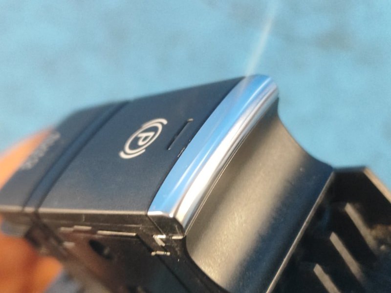 Кнопка стояночного тормоза INFINITI QX50 18- 2.0 KR20DDET Кнопка стояночного тормоза INFINITI QX50 18- 2.0 KR20DDET