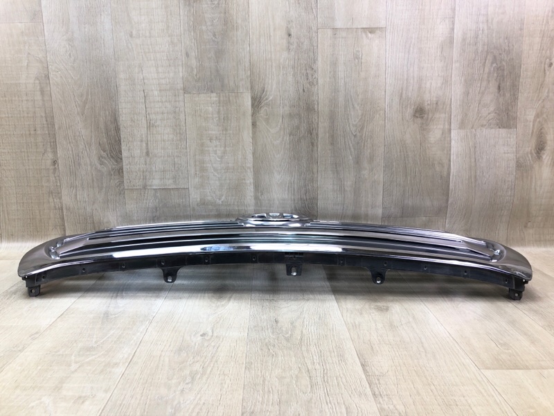 Решетка радиатора LAND CRUISER 200 08-21 Решетка радиатора LAND CRUISER 200 08-21