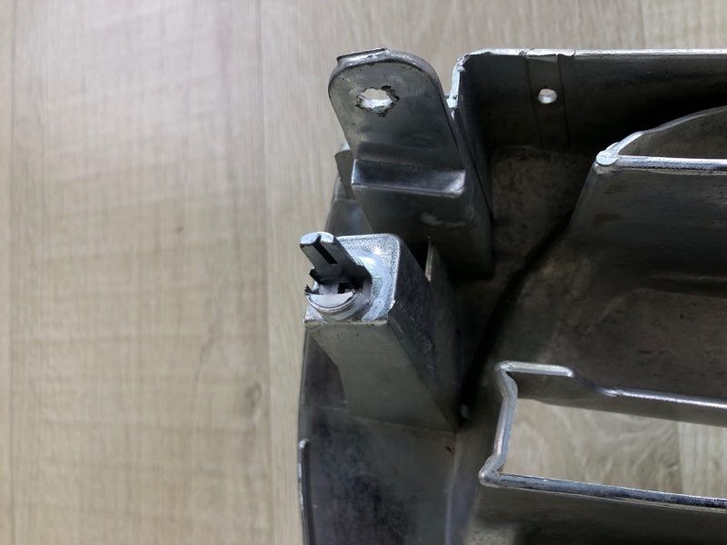 Решетка радиатора LAND CRUISER 200 08-21 Решетка радиатора LAND CRUISER 200 08-21