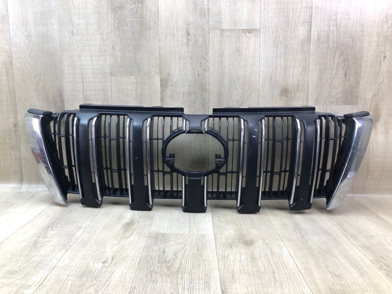 Запчасть решетка радиатора TOYOTA LAND CRUISER PRADO 150 09-17 53101-60B90 Б/У Решетка радиатора TOYOTA LAND CRUISER PRADO 150 09-17 53101-60B90 Б/У