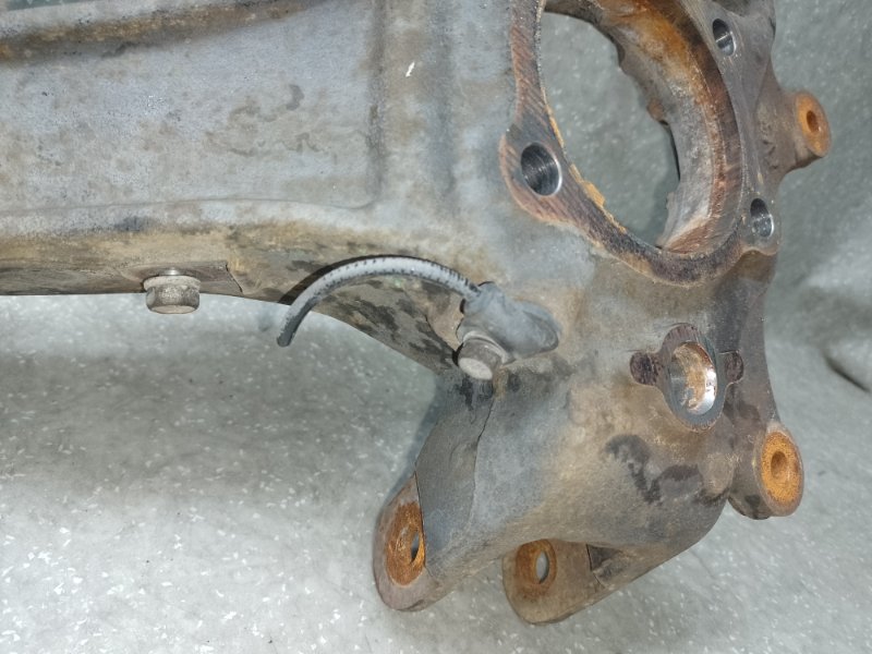 Рычаг задней подвески продольный правый OUTLANDER XL 05-13 2007 3.0 6B31