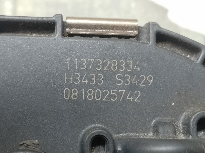 Моторчик стеклоочистителя передний PASSAT CC 08-12 2008 2.0 CCTA