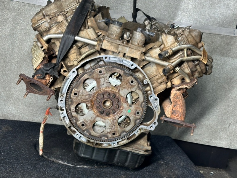 Двигатель бензин TUNDRA 07-13 5.7 3UR