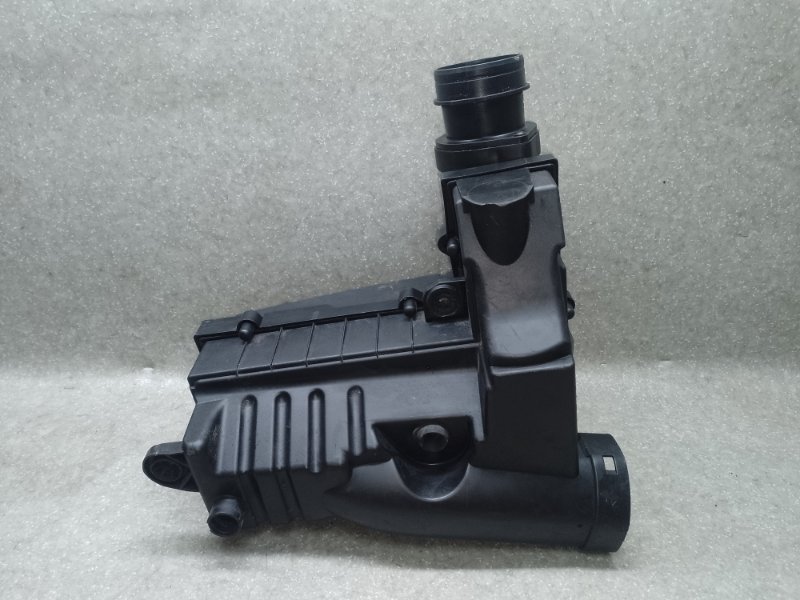 Корпус воздушного фильтра PASSAT CC 08-12 2008 2.0 CCTA Корпус воздушного фильтра PASSAT CC 08-12 2008 2.0 CCTA