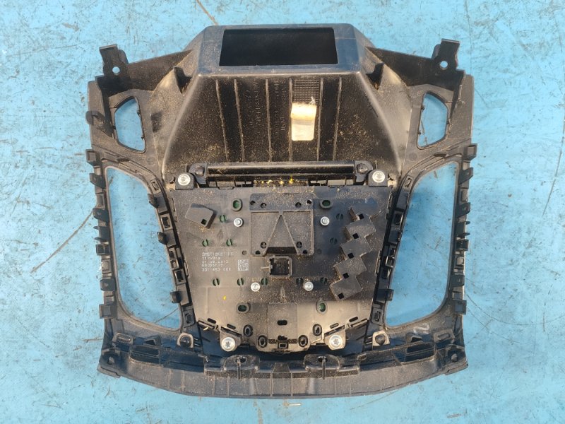 Блок управления мультимедиа FOCUS 10-18 Блок управления мультимедиа FOCUS 10-18