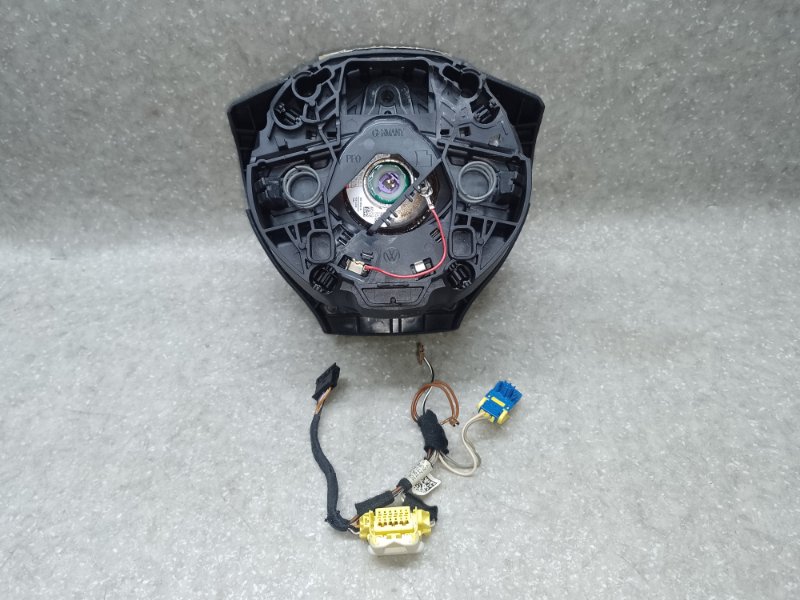 Подушка безопасности в руль PASSAT CC 08-12 2008 2.0 CCTA