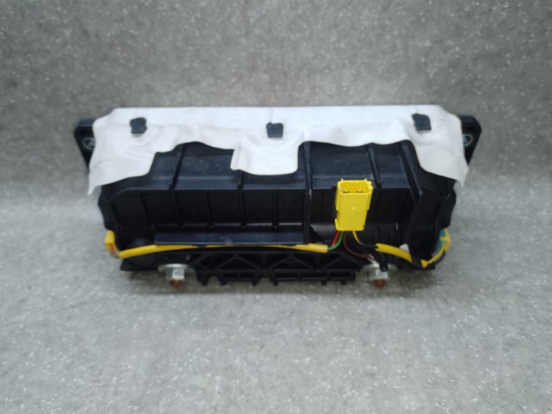 Подушка безопасности пассажира PASSAT CC 08-12 2008 2.0 CCTA Подушка безопасности пассажира PASSAT CC 08-12 2008 2.0 CCTA