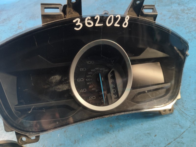 Панель приборов EXPLORER 10-20 Панель приборов EXPLORER 10-20