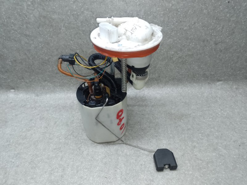 Запчасть топливный насос VOLKSWAGEN PASSAT CC 08-12 2008 2.0 CCTA 3AA919051L Б/У Топливный насос VOLKSWAGEN PASSAT CC 08-12 2008 2.0 CCTA 3AA919051L Б/У